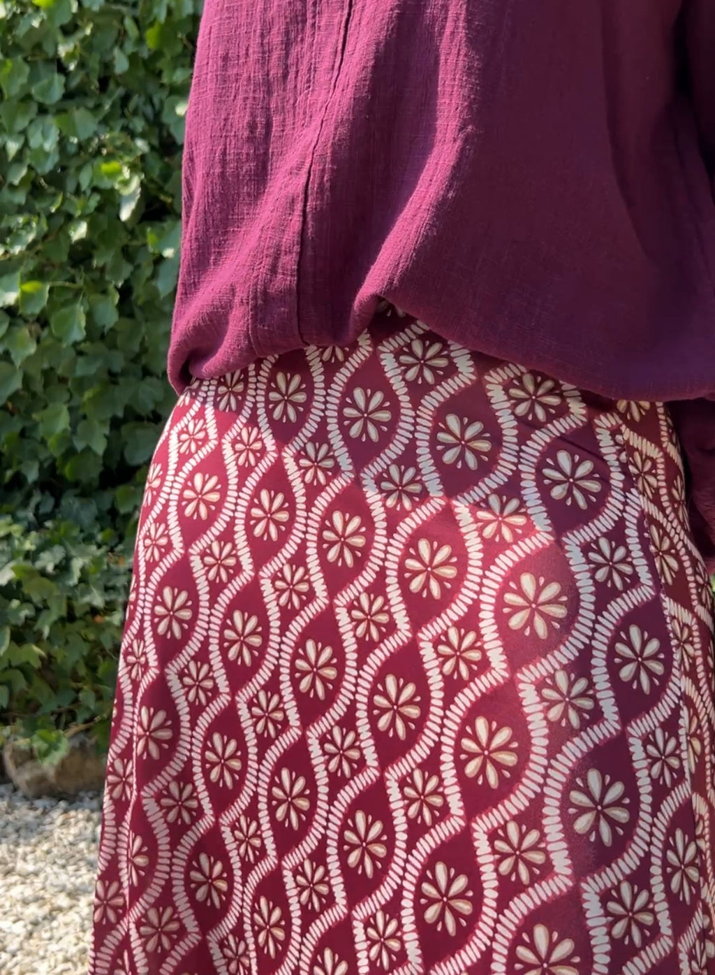 Falda licra fresa