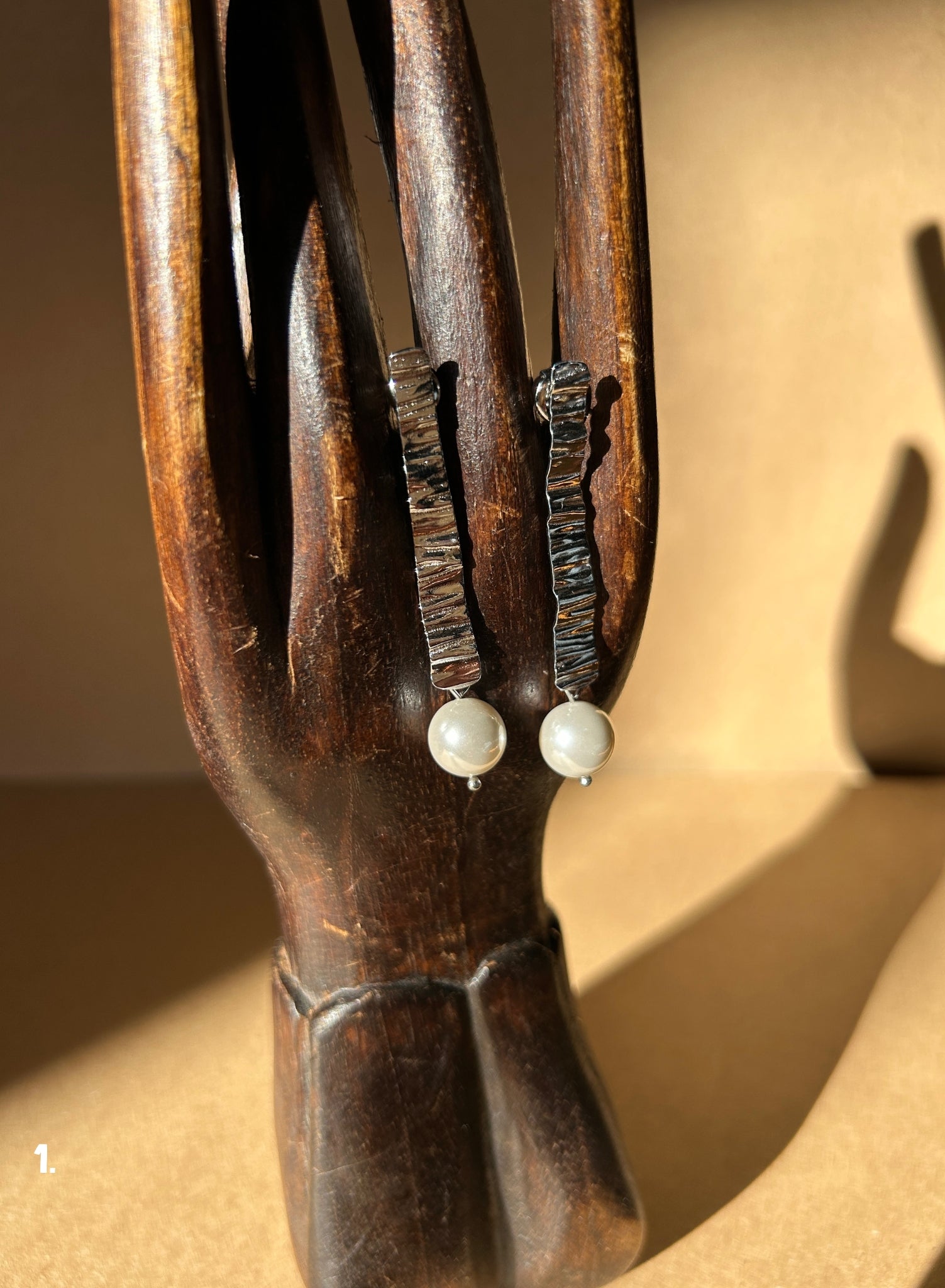 Pendiente largo perla