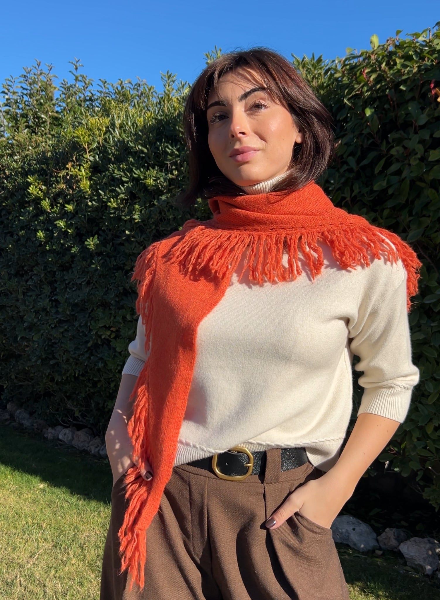 Bandó flecos naranja