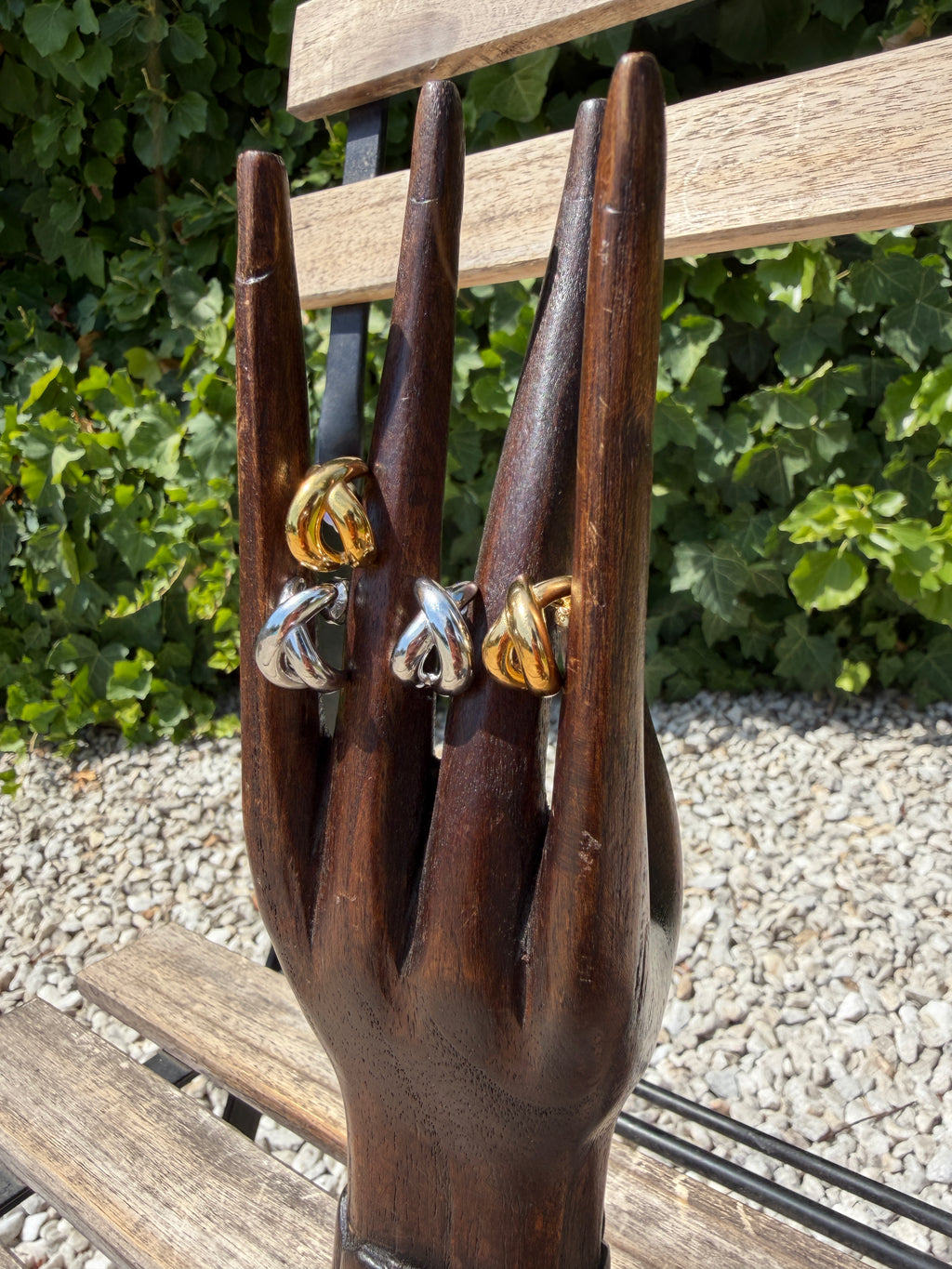 Pendientes cruzados