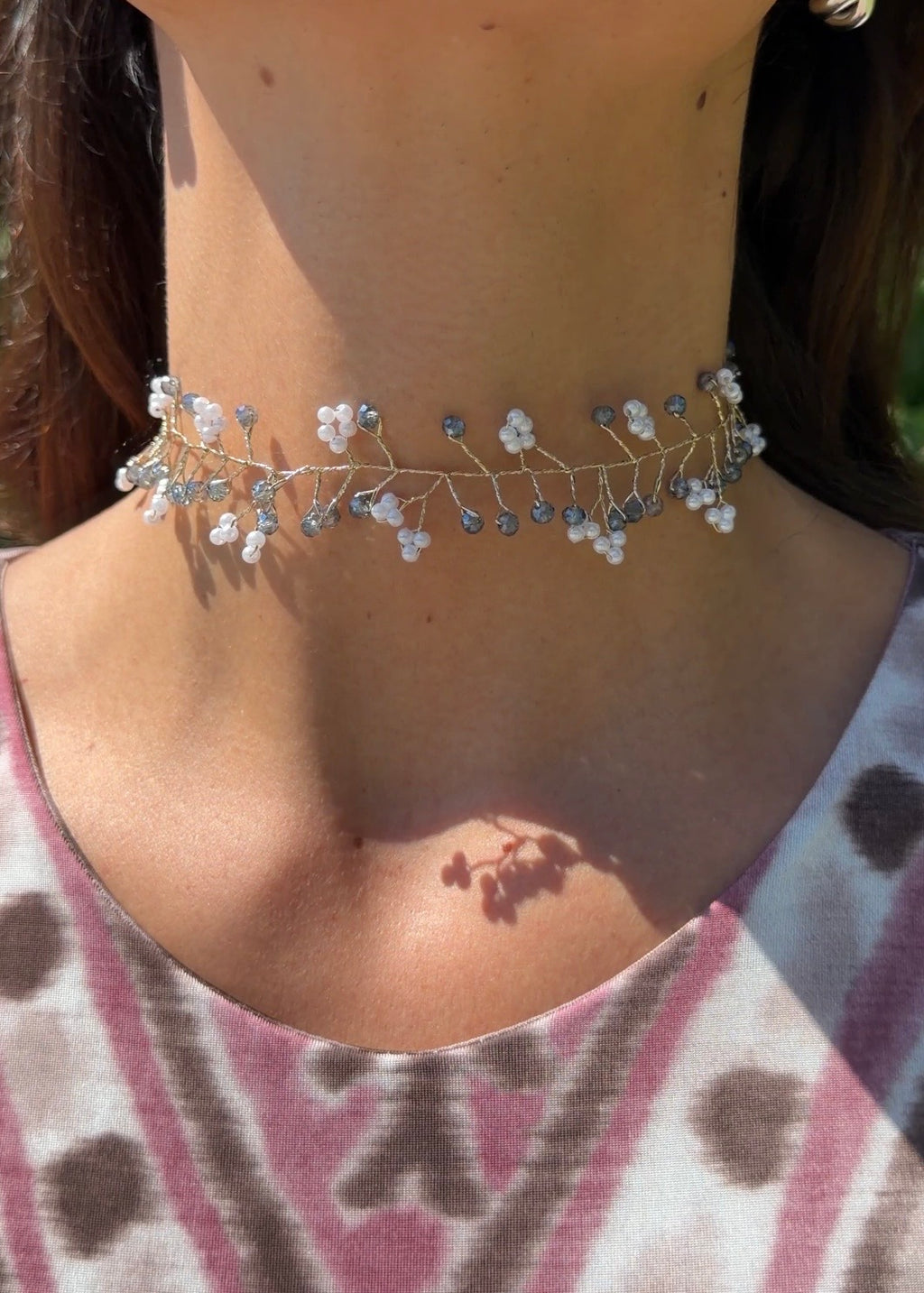 Choker azul y blanco