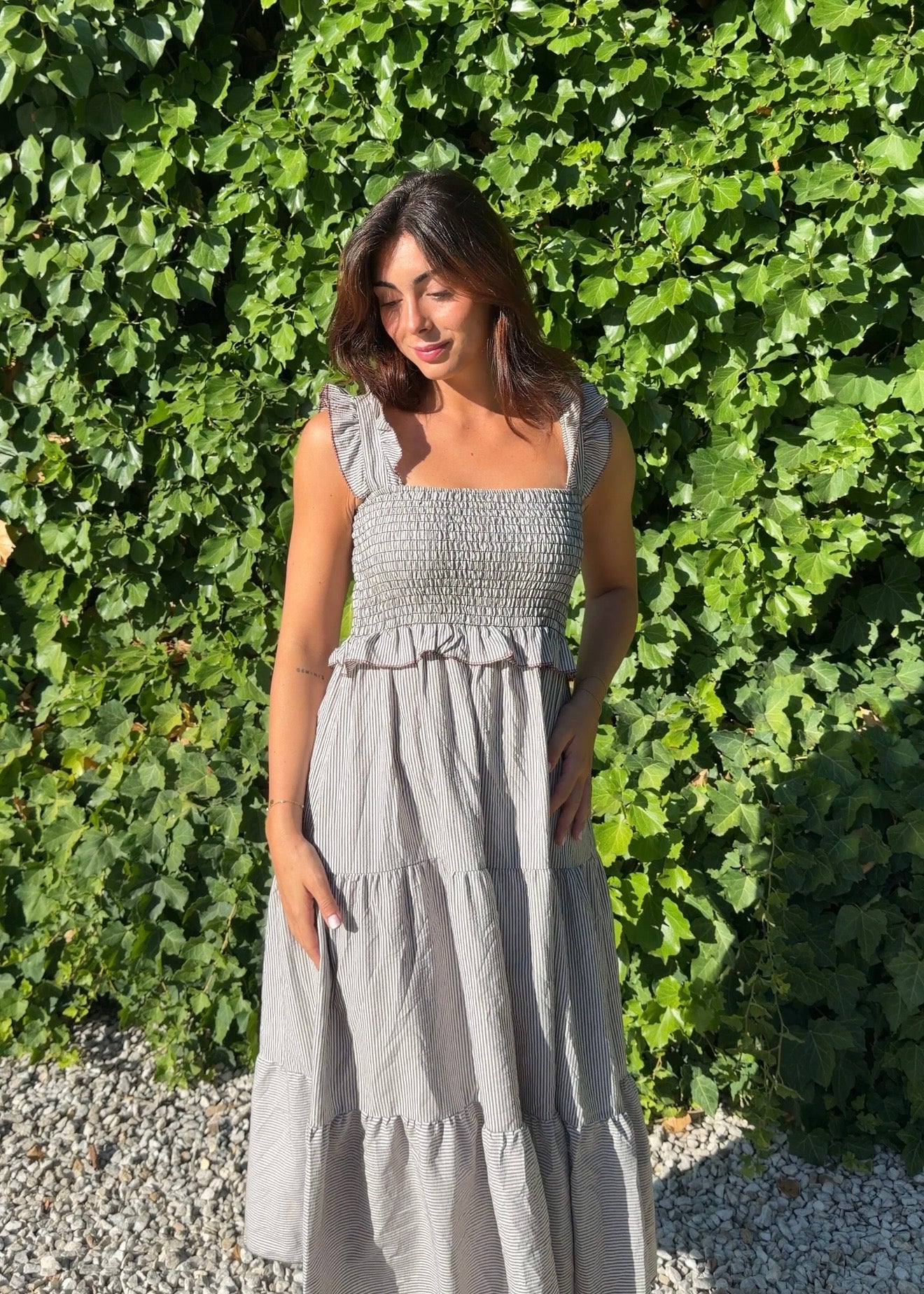 Vestido rayas gris