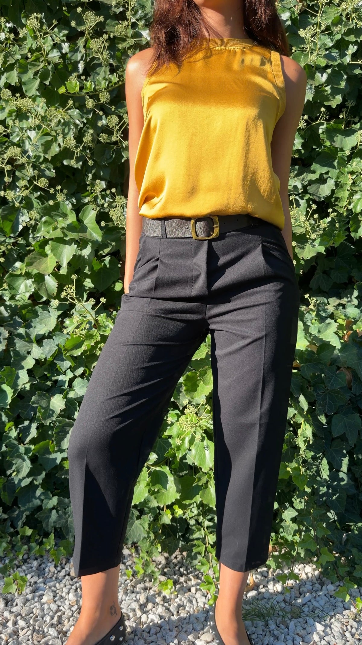 Pantalón pinzas negro